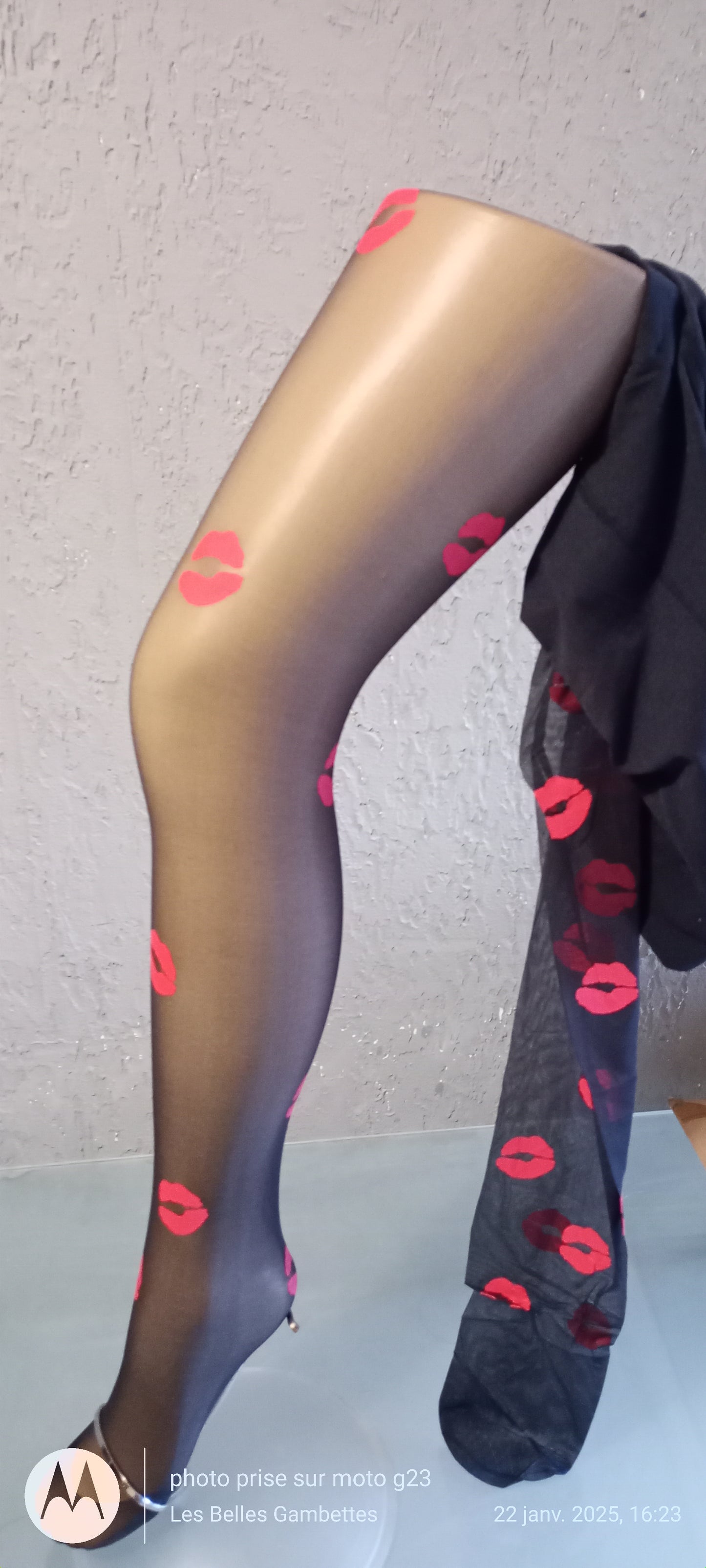 Collant Fin Noir Fantaisie Motif Lèvres Taille Unique S/M
