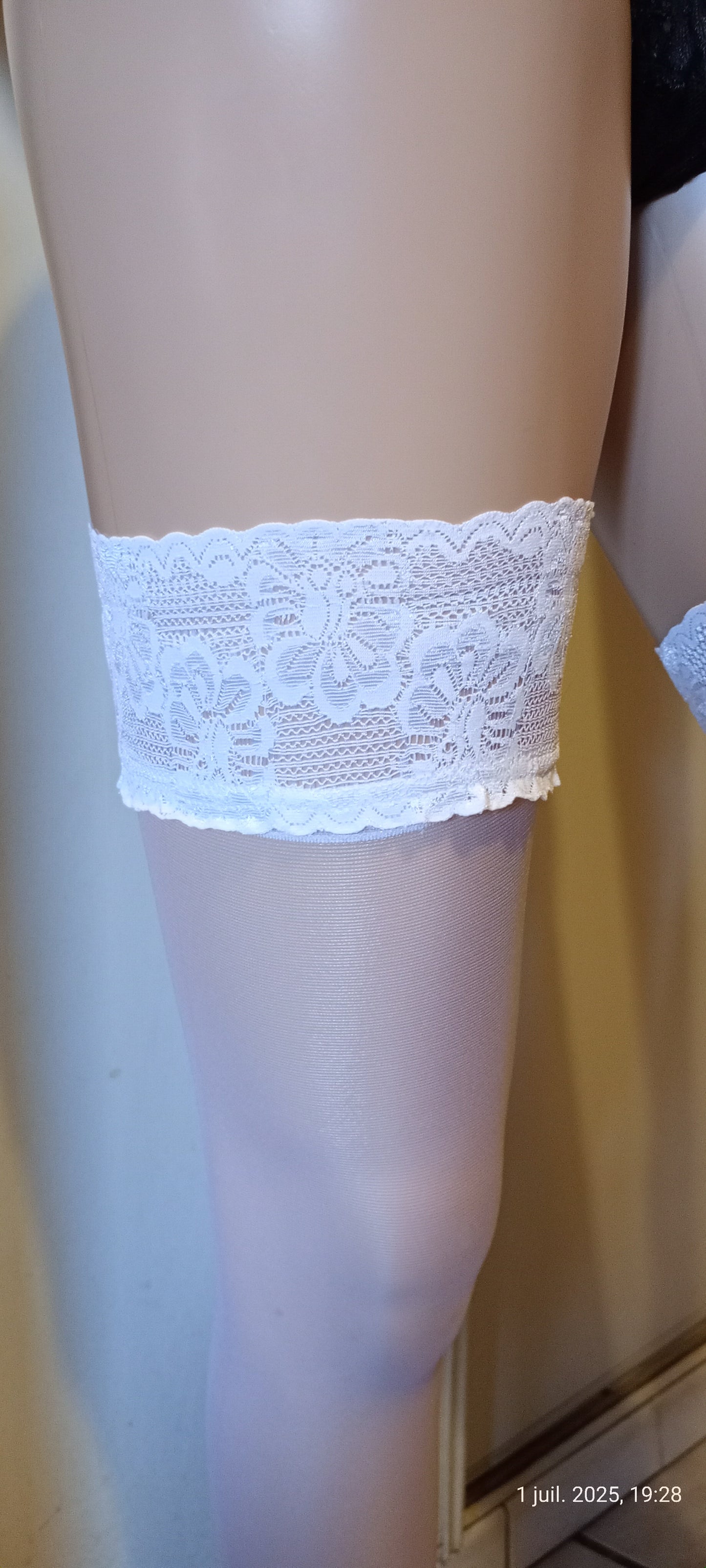 Bas Autofixant Revers Dentelle Golden Lady 15 Deniers