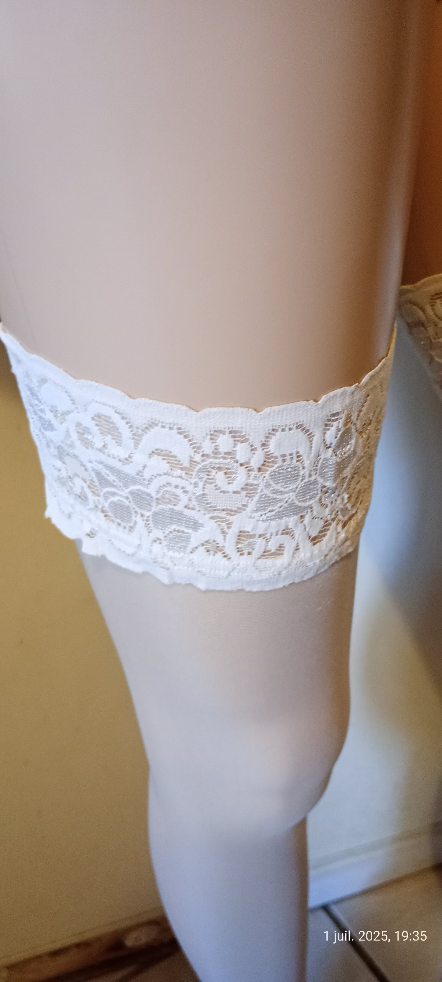 Bas Autofixant Revers Dentelle Golden Lady 15 Deniers